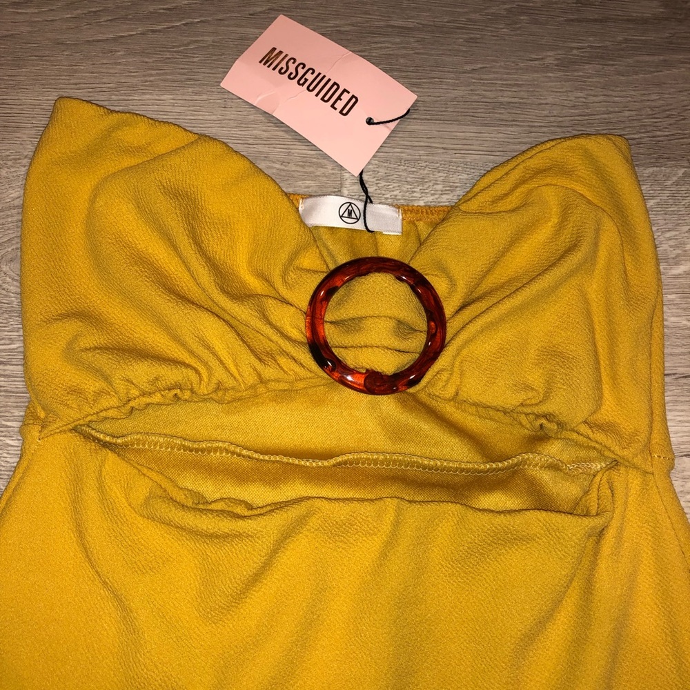*NEW* Missguided Mustard Shell Ruffle Hem Dress - Picture 5 of 8